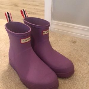 Hunter play boots size 8